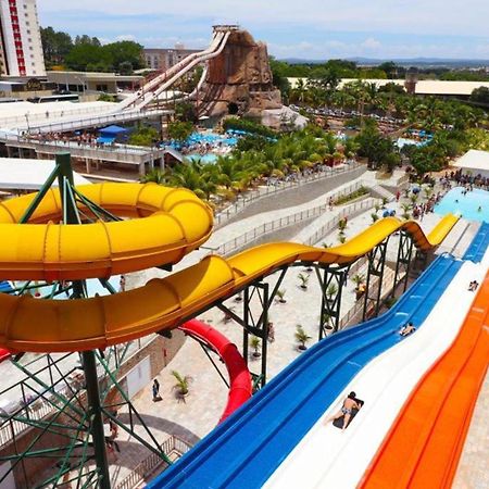 קאלדס נובאס Lacqua Diroma Oficial - Diroma Acqua Park Incluido - Com Roupa De Cama E Banho מראה חיצוני תמונה